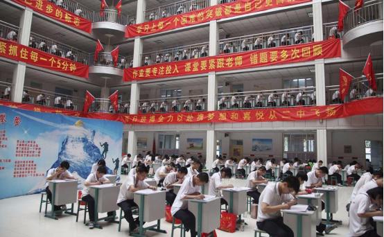 “中国百强中学”名单出炉，衡水中学位居第二，榜首实力有目共睹